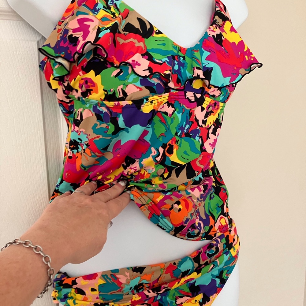 Kenneth Cole Reaction 2 Piece Tankini Swimsuit Floral Print Multi Colored Size M - Picture 2 of 16
